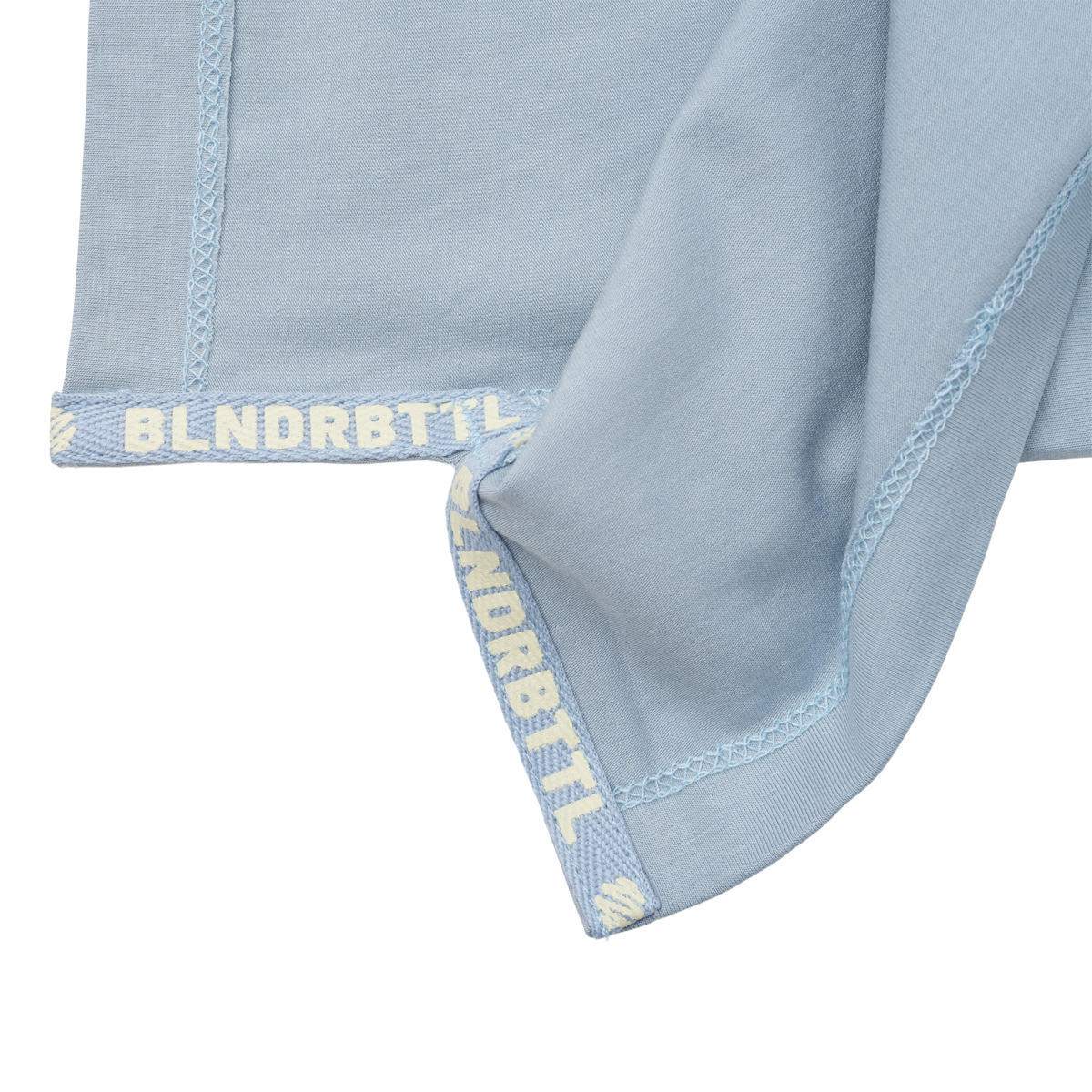 blenderbottle-essential-t-shirt-n1 BB-BlueShirtHem-3.png
